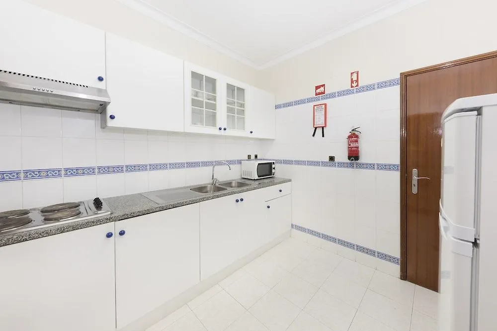 Ukino Terrace Algarve Concept Aparthotel Porches  3*, Porches (Algarve)