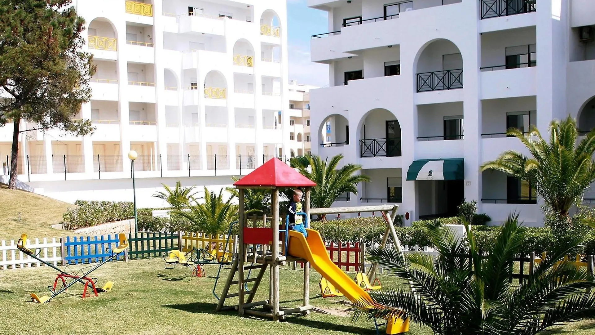 Ukino Terrace Algarve Concept Aparthotel Porches