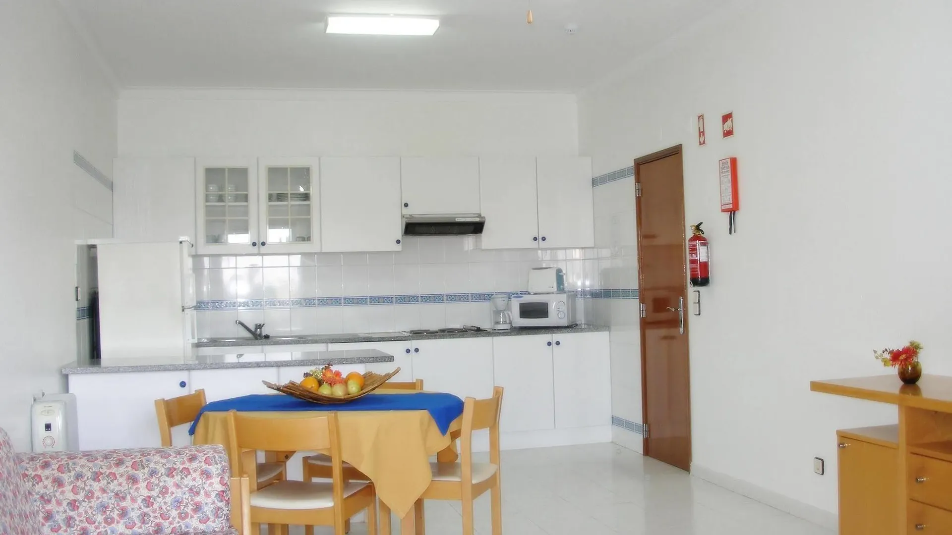 Ukino Terrace Algarve Concept Aparthotel Porches  3*, Porches (Algarve)